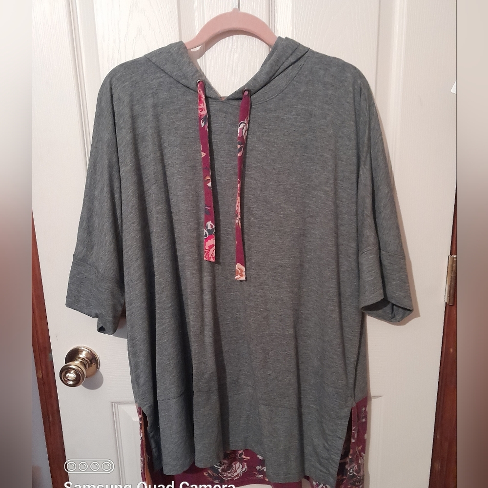 Matilda Jane 2x short sleeve hoodie